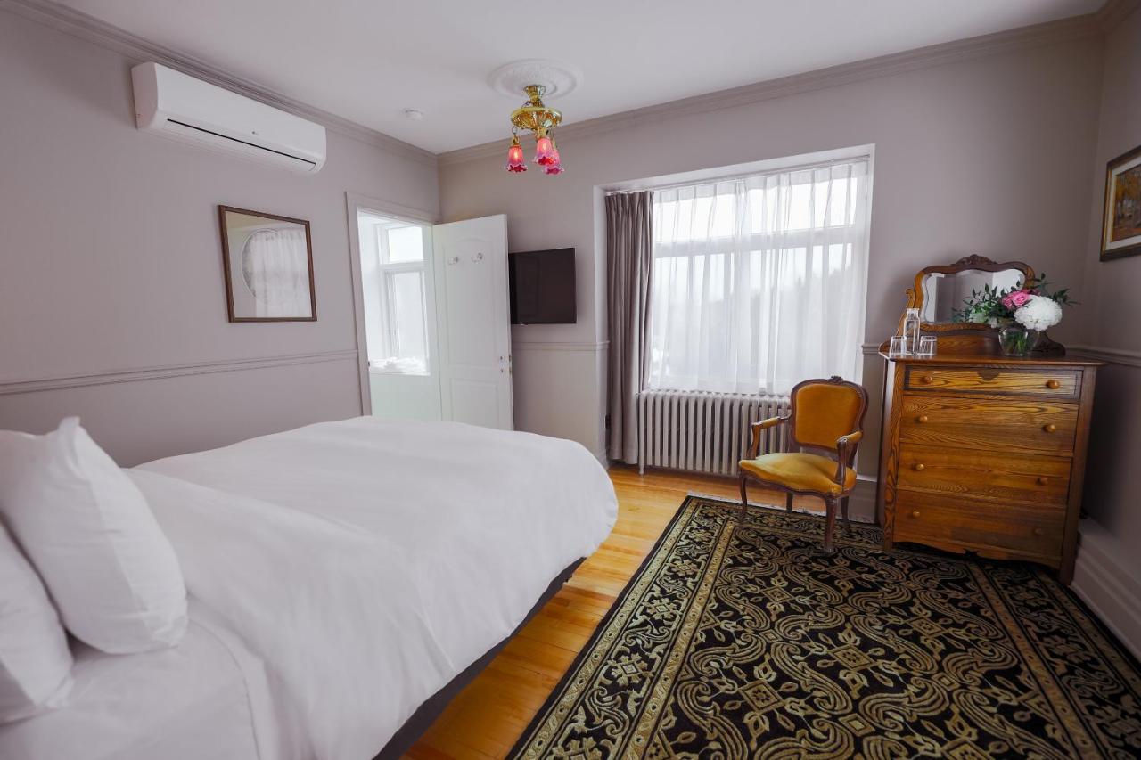 Hotel Stonehaven Le Manoir Sainte-Agathe-des-Monts Exterior foto