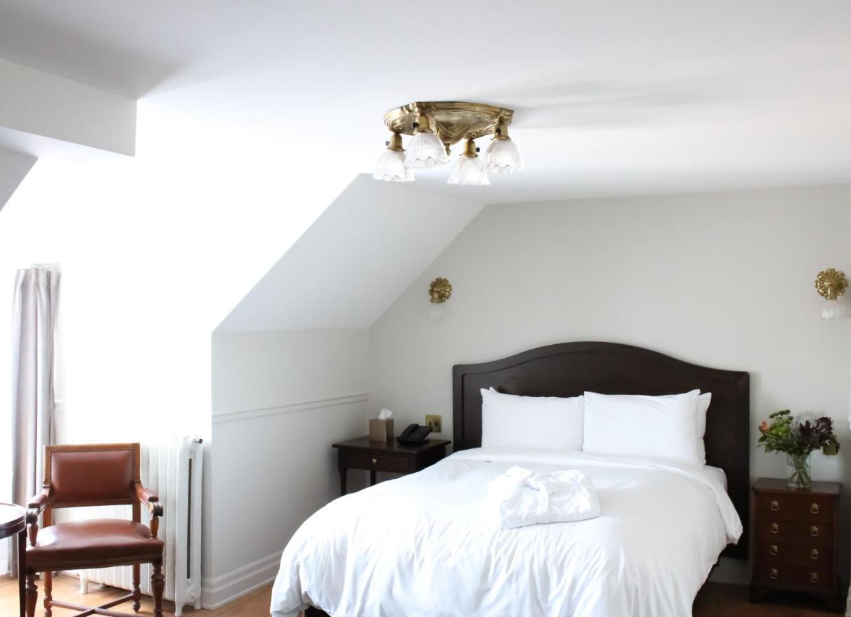 Hotel Stonehaven Le Manoir Sainte-Agathe-des-Monts Exterior foto