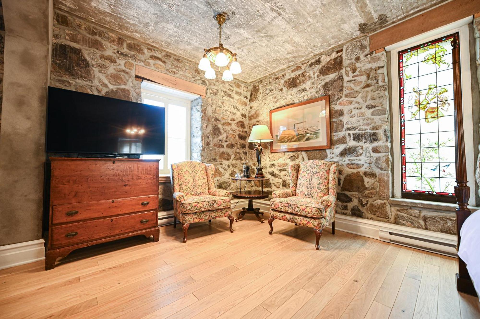 Hotel Stonehaven Le Manoir Sainte-Agathe-des-Monts Exterior foto